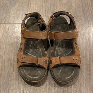 Keen Brown Leather Sandals size 12 2:11
